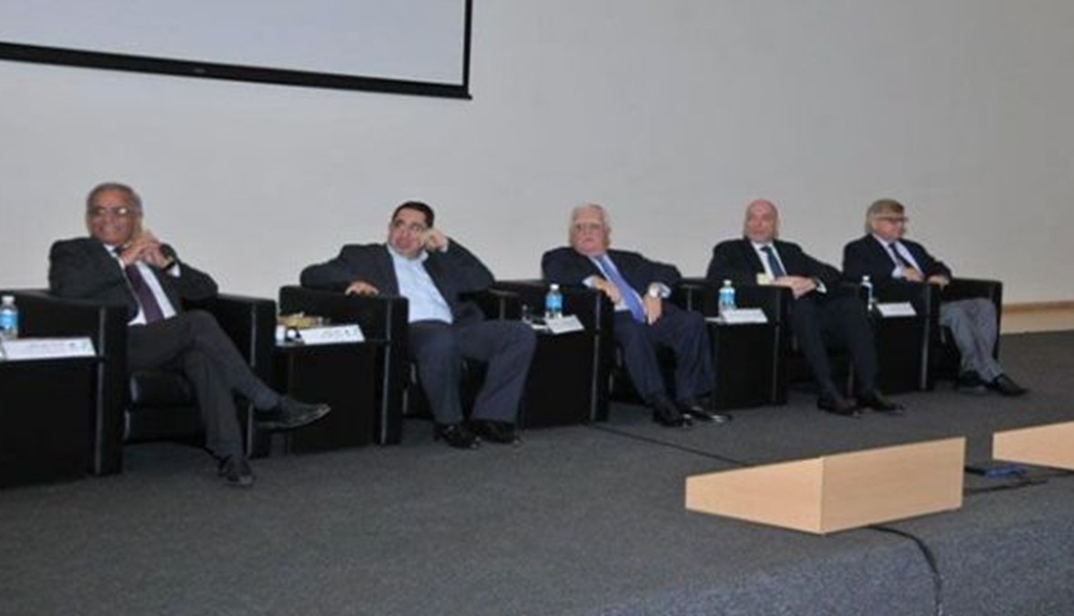 IDAL تساهم في إنجاح عملية "التصدير إلى روسيا" الحاج حسن: العجز 17 مليار دولار ¶ حكيم: صناعتنا بألف خير