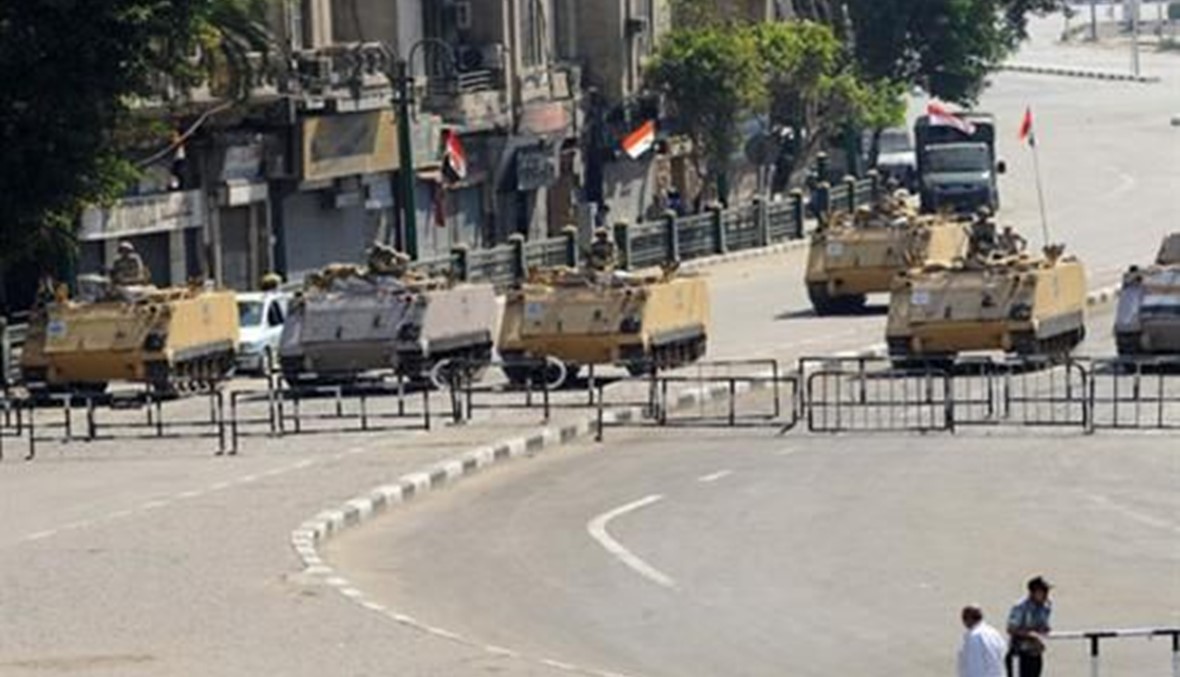 إغلاق ميدان التحرير أمام السيارات والمشاة