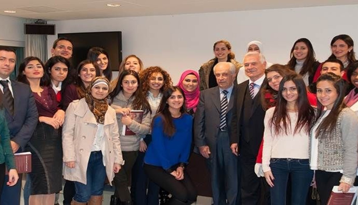 طلاب لبنانيون يزورون المحكمة الخاصة بلبنان