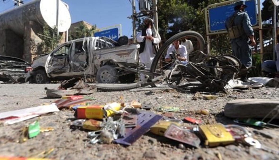 "مقتل عدة اشخاص" في تفجير "همجي" في مدرسة فرنسية في كابول