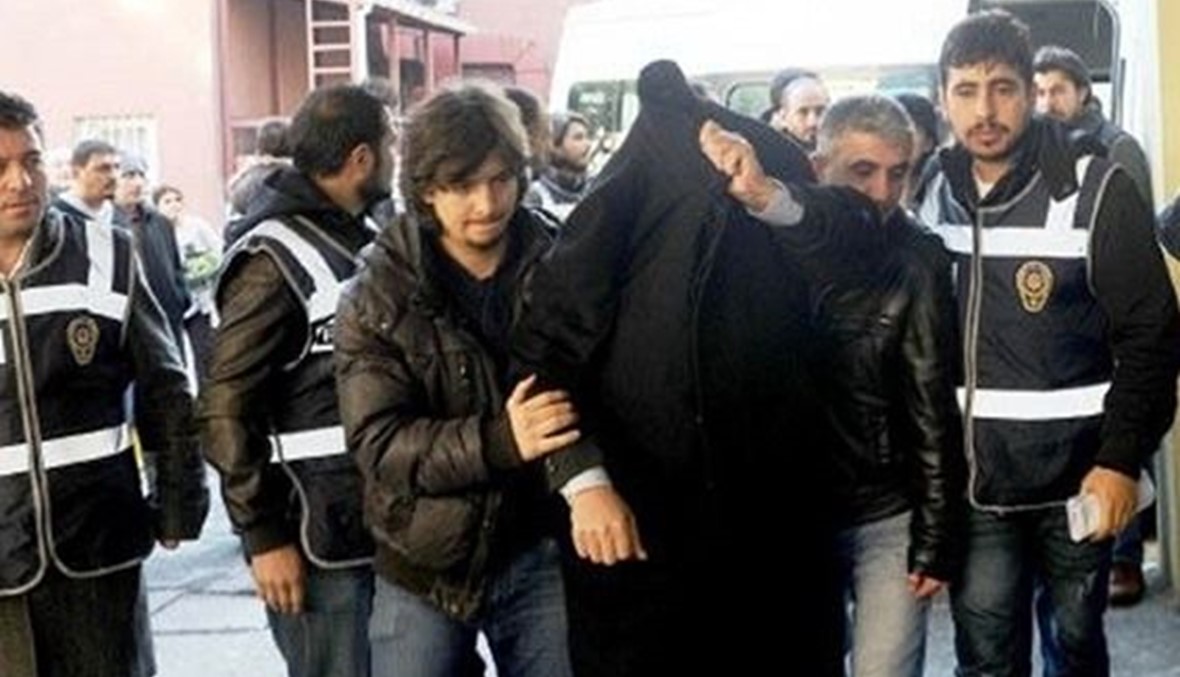 اعتقال مسلح اثر احباط محاولة اعتداء على الشرطة قرب مكتب اردوغان