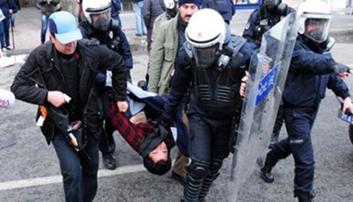 مجموعة تركية يسارية متطرفة تعلن مسؤوليتها عن مهاجمة شرطيين في اسطنبول