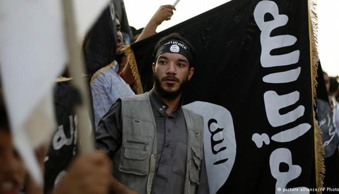 "داعش" ينشر صور 21 مسيحياً يحتجزهم