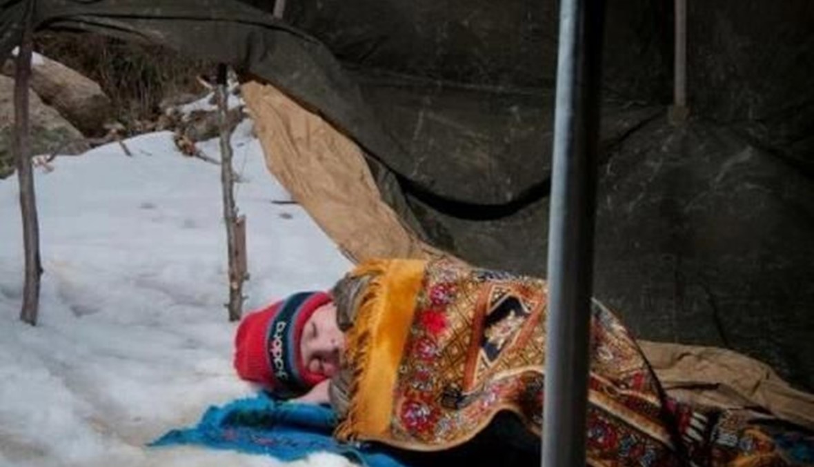 أطفال سوريا يموتون من البرد!