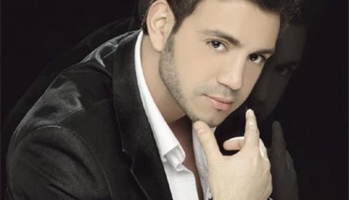 إيوان مع "مزيكا"