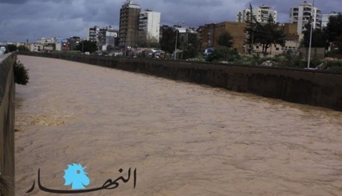 رمى بنفسه في نهر بيروت هربا من حاجز للشرطة