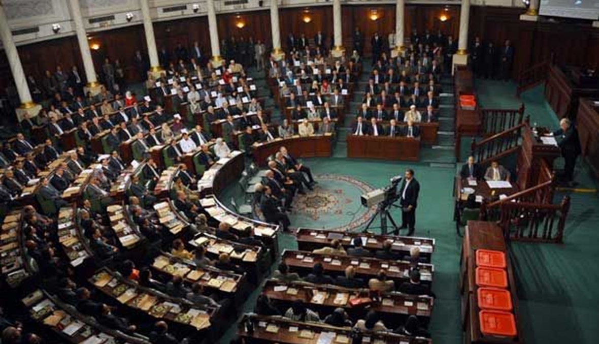 تونس: منح الثقة للحكومة الاربعاء المقبل