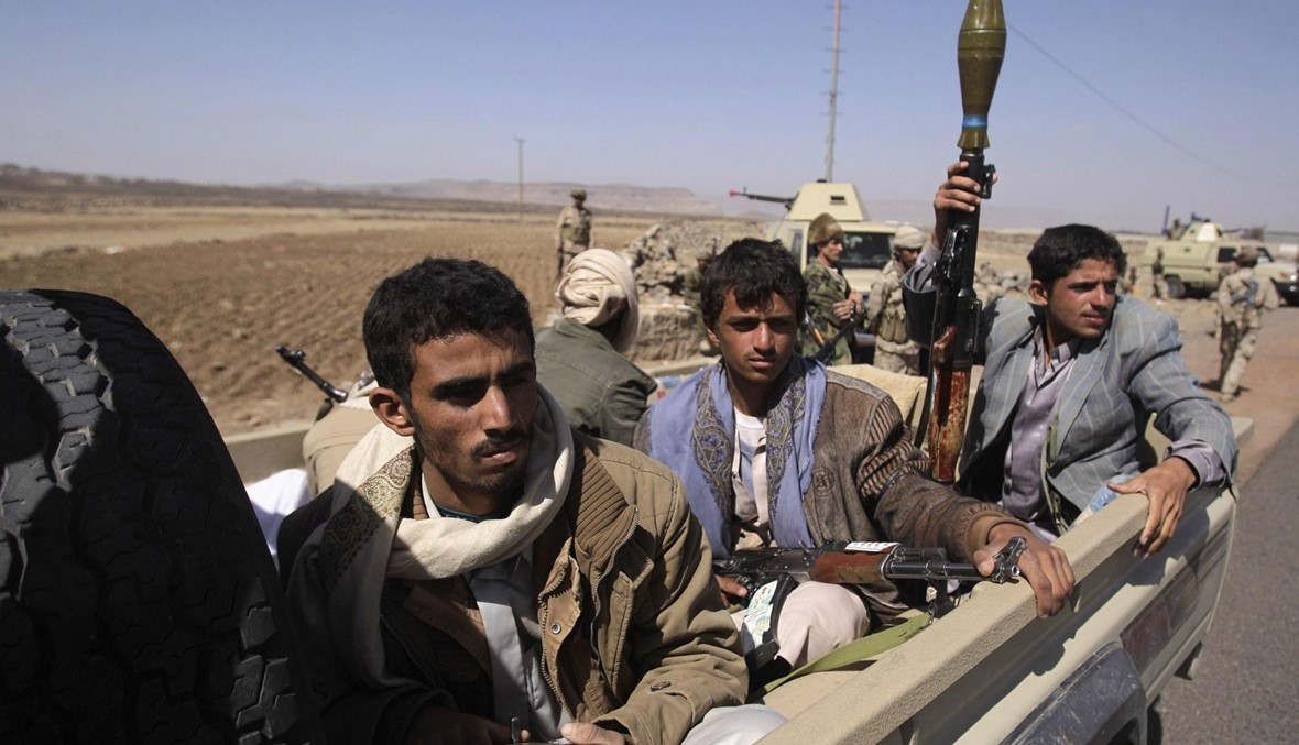 الحوثيون ينتقدون اغلاق السفارات: عملٌ غير مبرر ومستعدون لإعادة المركبات الأميركية!