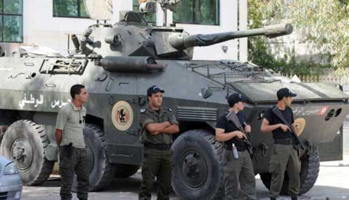 اربعة قتلى من الحرس الوطني التونسي في هجوم مسلح قرب الحدود مع الجزائر
