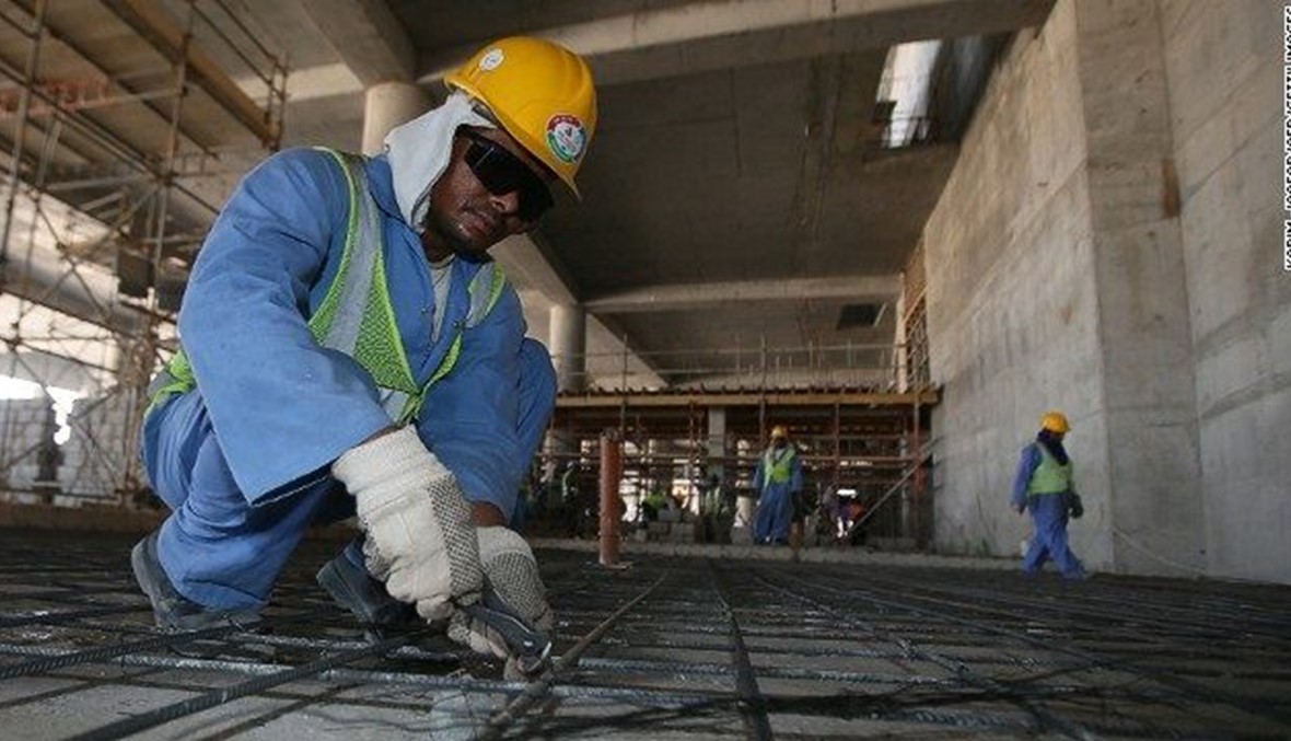تعديلات في قانون العمل القطري تضمن دفع اجور العمال الاجانب