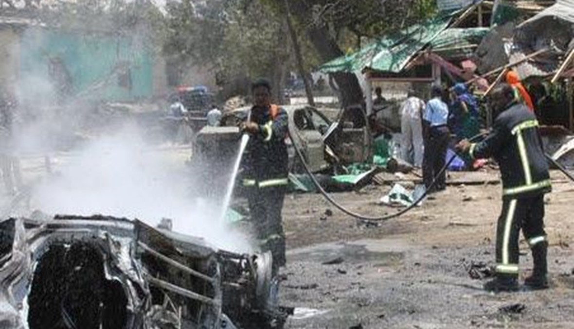 انفجاران واطلاق نار في فندق بمقديشو قرب مقر الرئاسة الصومالية