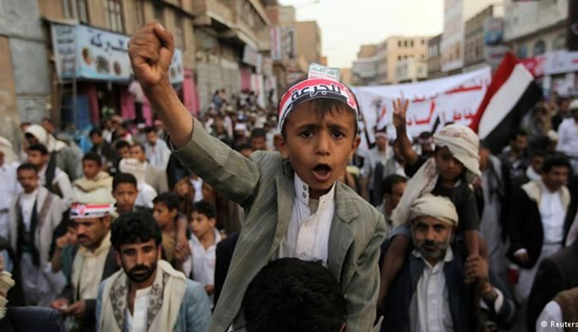 توافق أوّلي يعيد الأفرقاء اليمنيين إلى ما قبل الإعلان الدستوري
