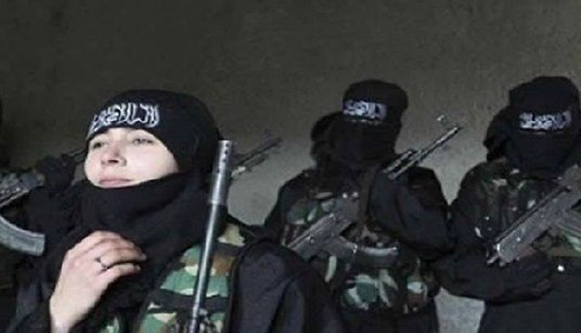 "داعش" يغري الفتيات عبر مواقع التواصل الاجتماعي