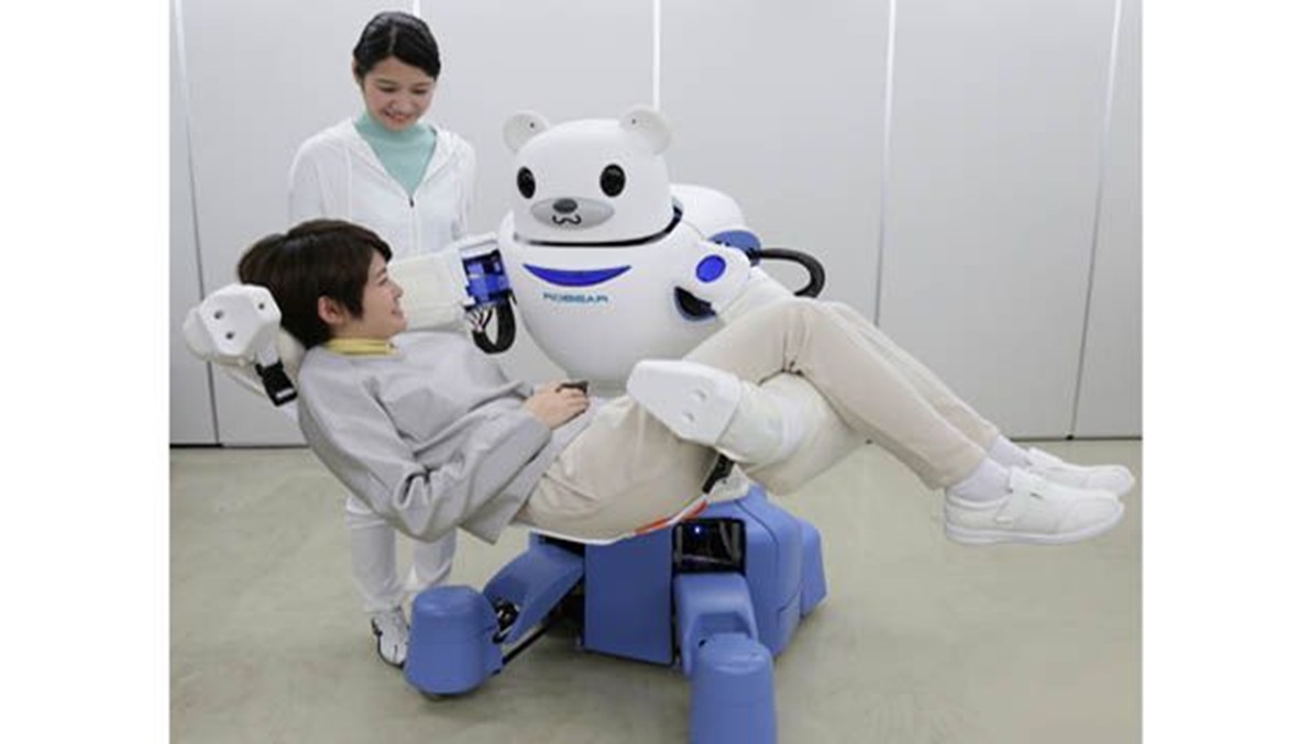 روبوت دب لمساعدة  المعوَّقين