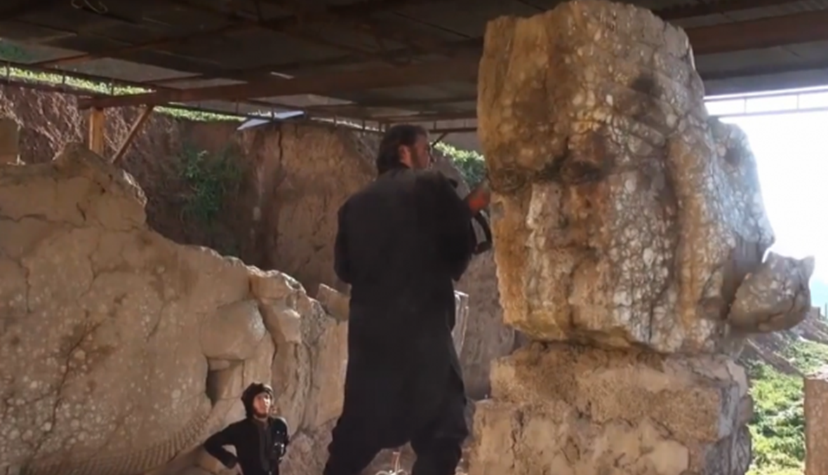 "داعش" يبيد الحضارة...خبراء أثار يروون لـ"النهار" مشاهداتهم في فيديو الجريمة