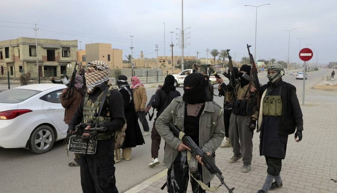 "داعش" يهاجم سامراء قبل هجوم للجيش