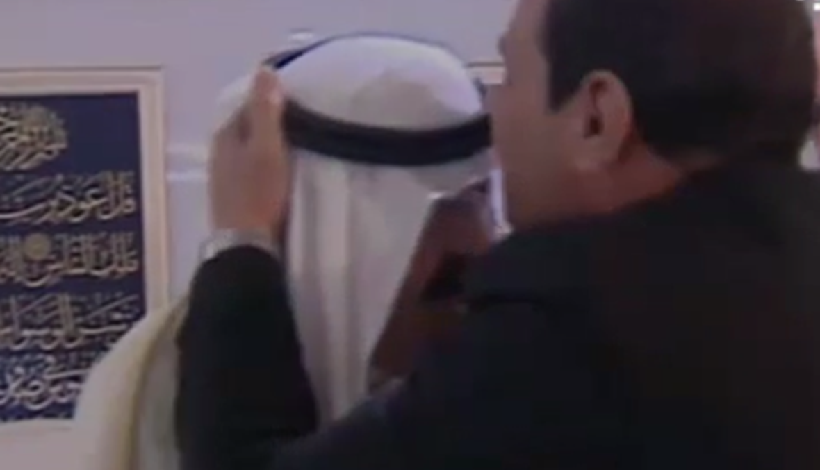 السيسي في السعودية... والملك يخالف البروتوكول ويستقبله في المطار
