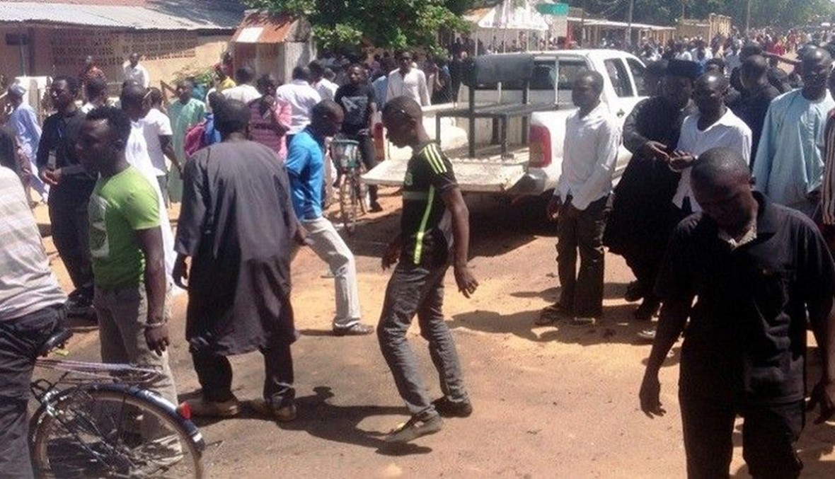 حشد يقتل امرأة للاشتباه بانها انتحارية في نيجيريا