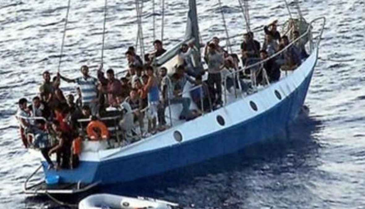 مقتل 10 مهاجرين إثر انقلاب قارب في البحر المتوسط