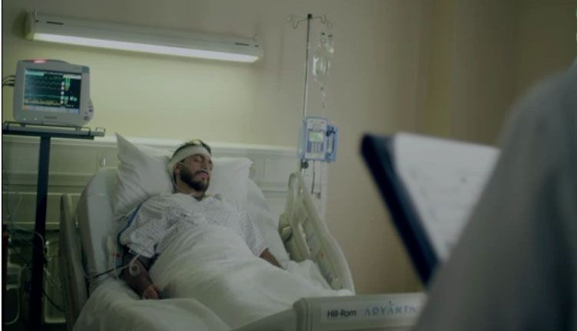 تامر حسني يتعرض لحادث صدم ويدخل المستشفى!
