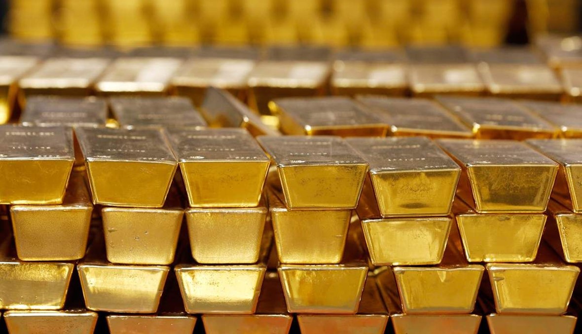 الذهب يرتفع والأنظار على البيانات الأميركية