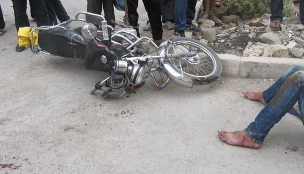حادث سير مروع: مقتل شابين على دراجة نارية