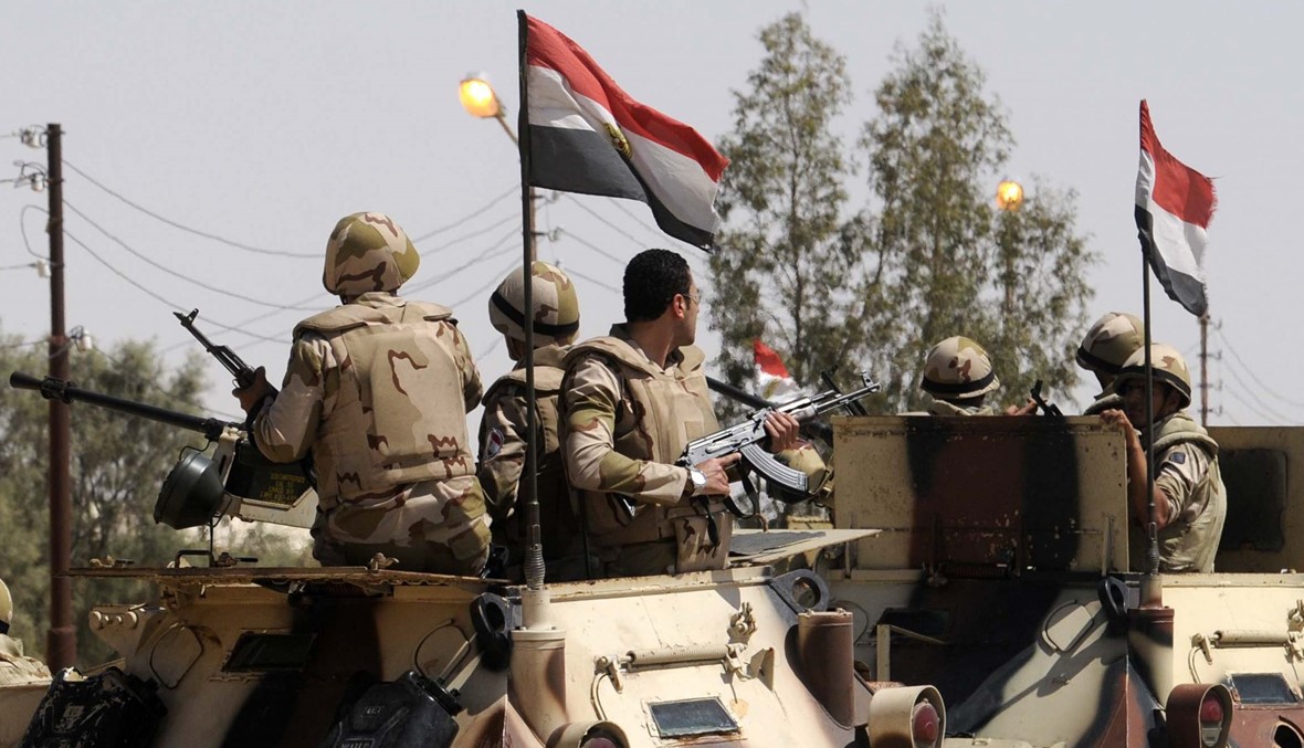 مقتل ثلاثة من جنود الجيش المصري في انفجار بسيناء