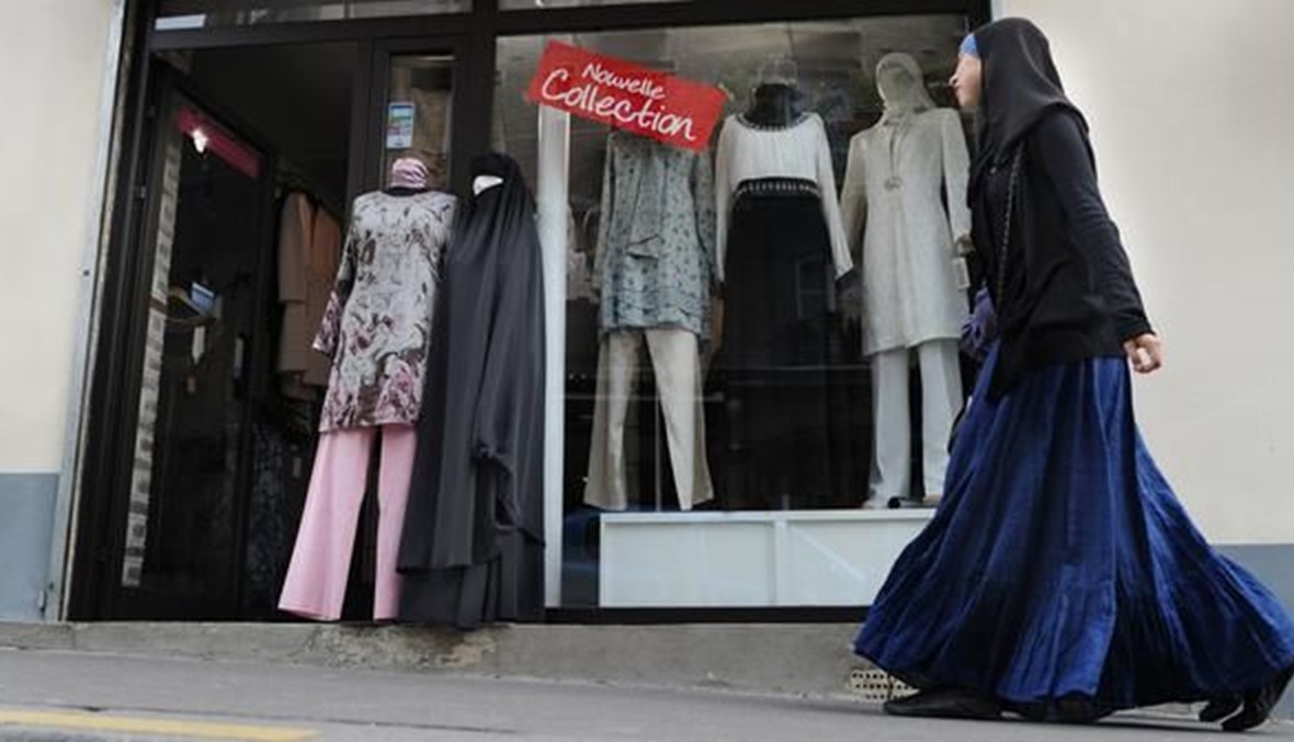 القضاء الالماني يسمح بارتداء الحجاب في المدارس