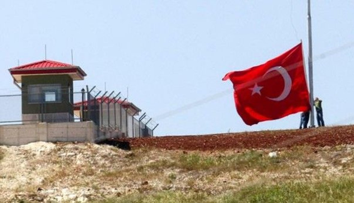 انفجار صاروخ أطلق من سوريا نحو تركيا خلال اشتباكات