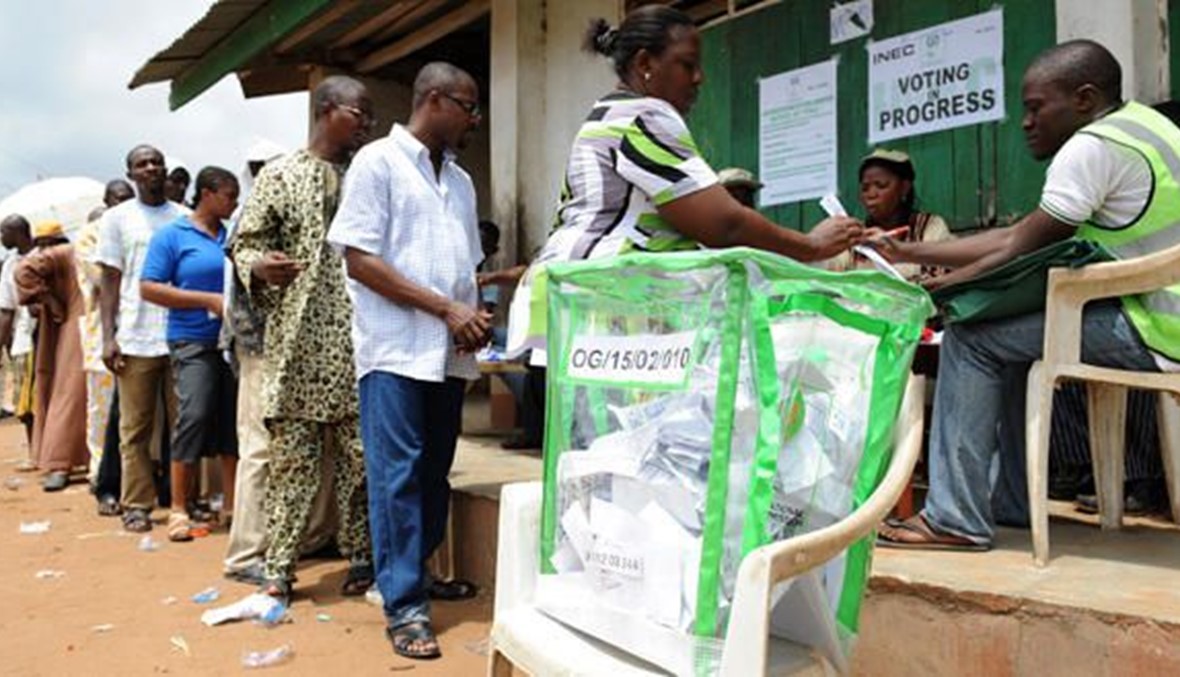 استمرار اعمال الفرز في نيجيريا ونتائج الانتخابات متوقعة الاثنين