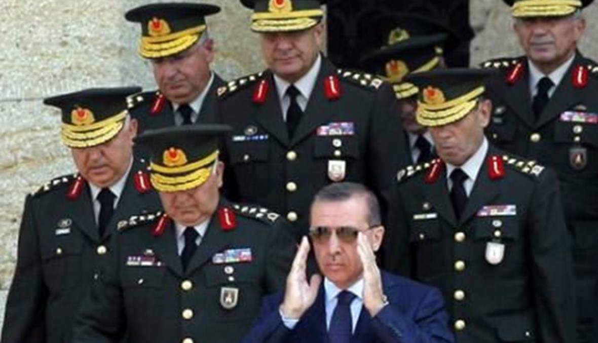 تبرئة شاملة لاكثر من 200 ضابط تركي