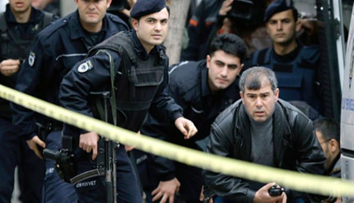 مقتل شخص في اشتباكات مسلحة في اسطنبول