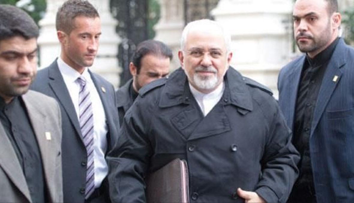 ظريف .. وزير خارجية إيران الذي قرب بين عالمين