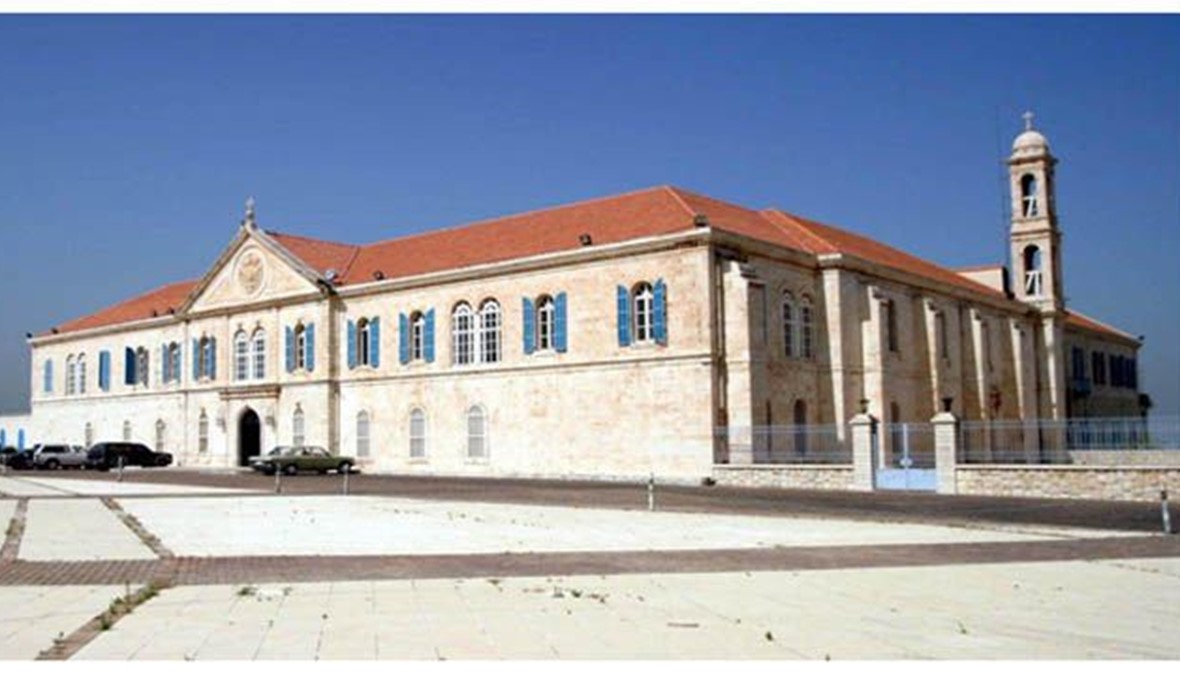 الكنيسة المارونية والسياسة