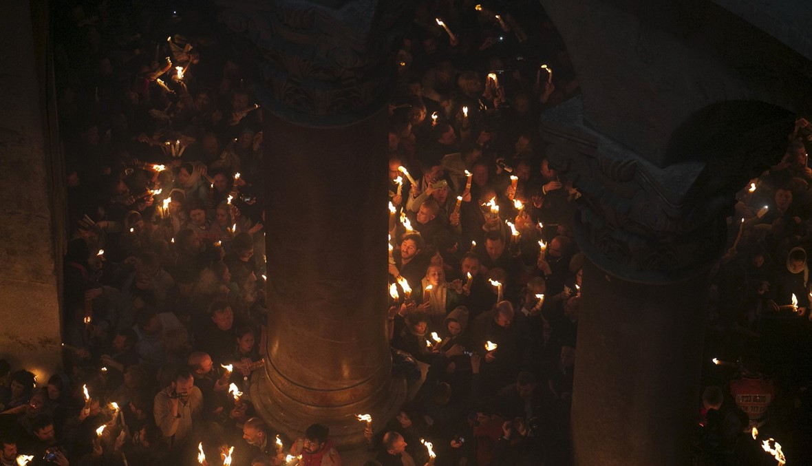 المسيحيون الارثوذكس احتفلوا بـ"فيض النور" في القدس (بالصور)