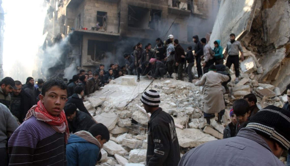 قصف جوي نظامي على مدرسة في حلب