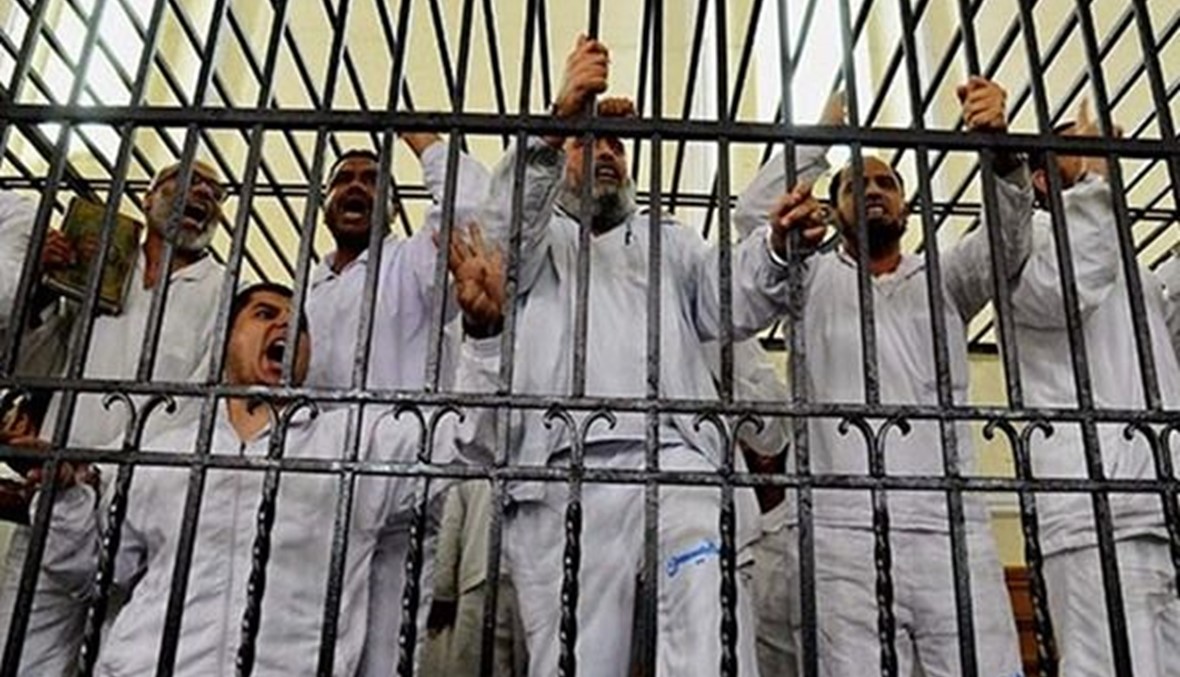 تأكيد الحكم باعدام 22 من انصار مرسي