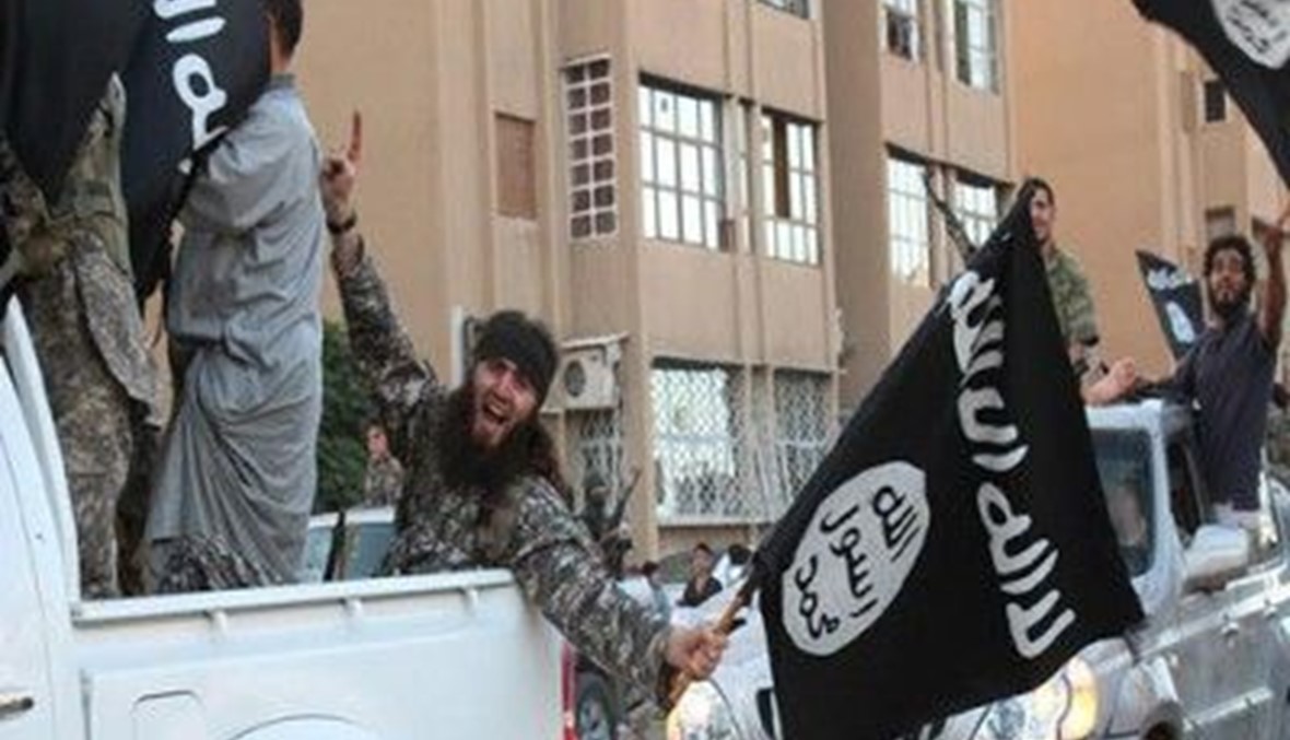 "داعش" يعدم مقاتلين معارضين في الحجر الاسود في دمشق