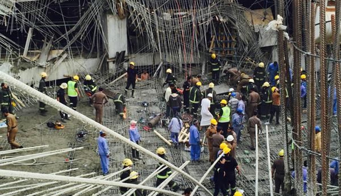 اكثر من 50 عاملا تحت انقاض مبنى تعرض للانهيار في السعودية