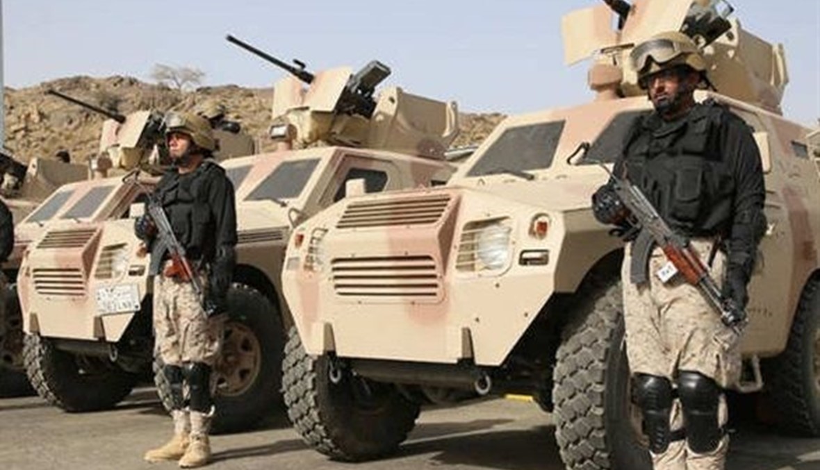 تدريبات عسكرية سعودية لمقاتلين يمنيين يحاربون الحوثيين
