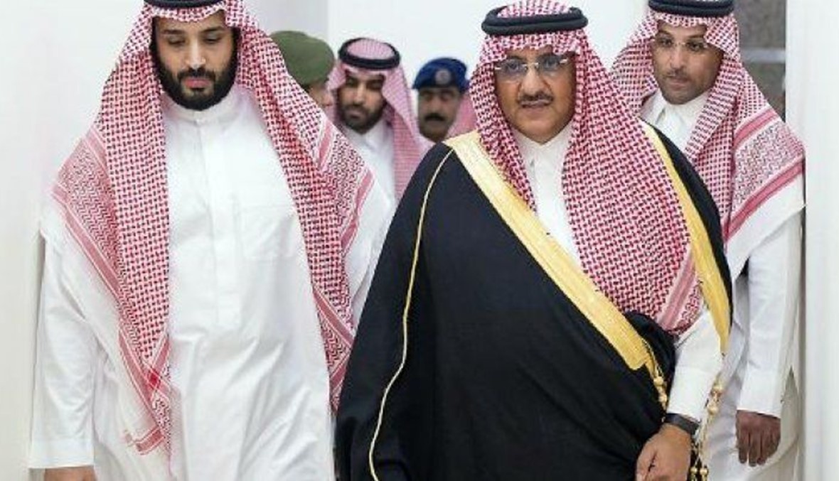 السعوديون يبايعون "المحمدين" والأمير مقرن يتقدمهم