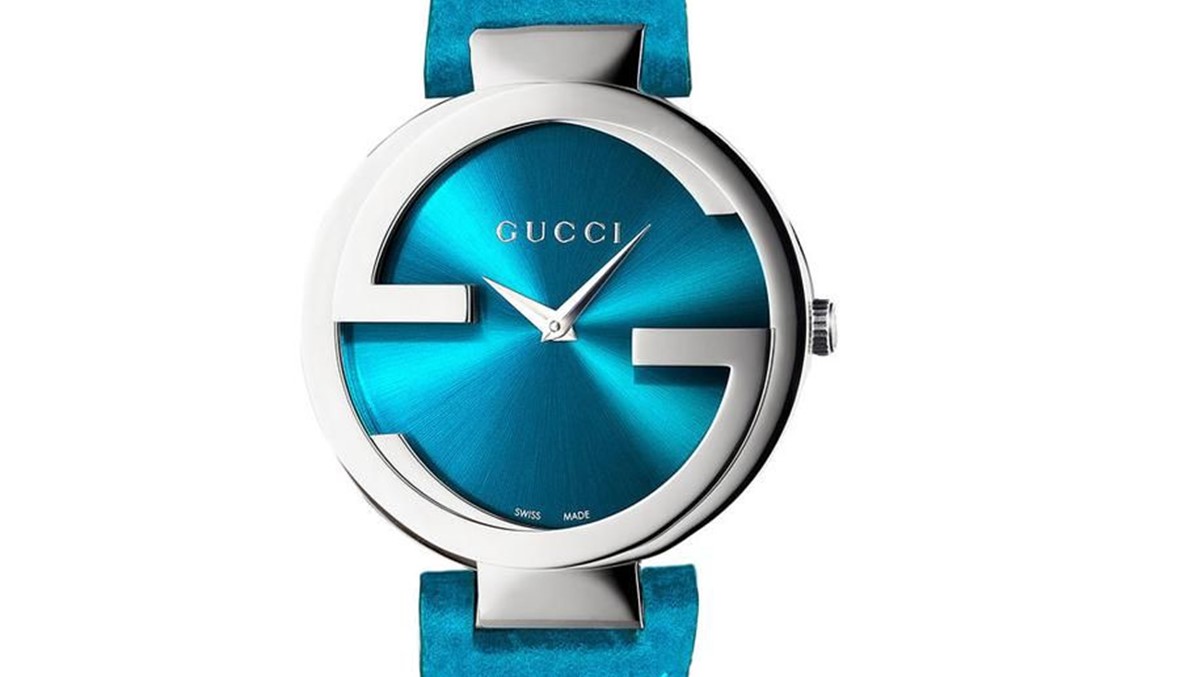 ساعة Gucci الزرقاء