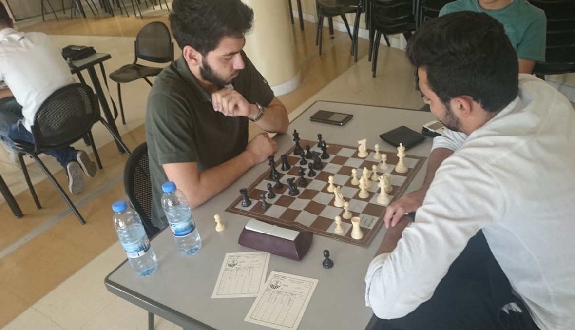 شطرنج وتنس وسباحة في الجامعة اللبنانية