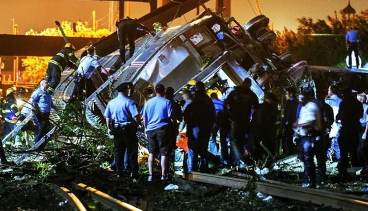 بالفيديو...التحقيقات متواصلة لمعرفة أسباب انحراف قطار فيلادلفيا