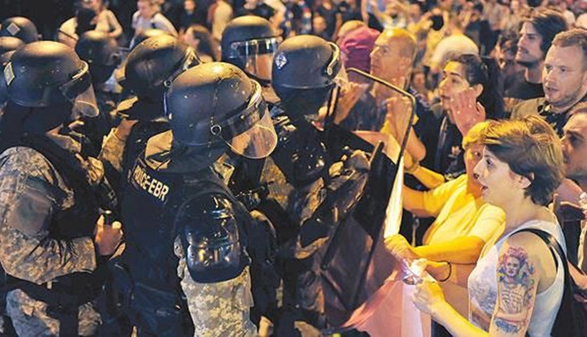 محتجون سيحتلون شوارع مقدونيا حتى يستقيل رئيس الوزراء