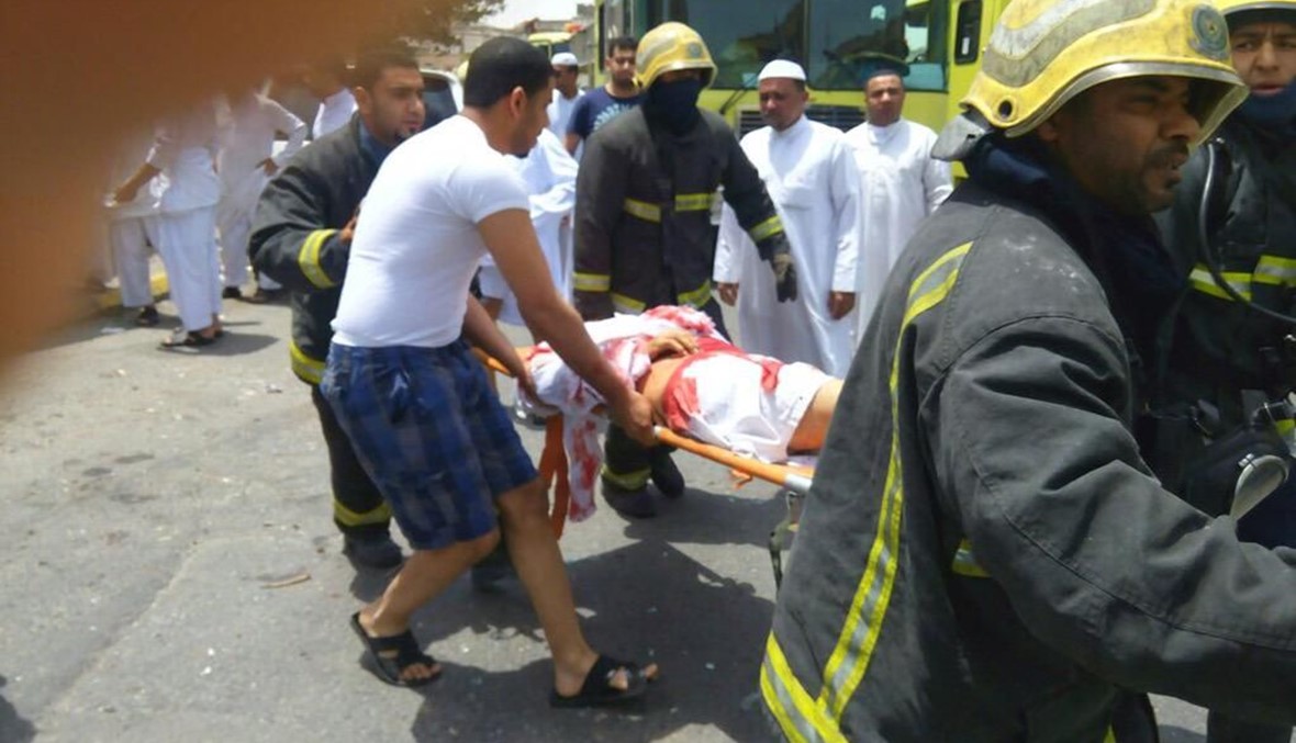 تفجير انتحاري في مسجد في القطيف يوقع 19 قتيلاً... و"داعش" يتبنى