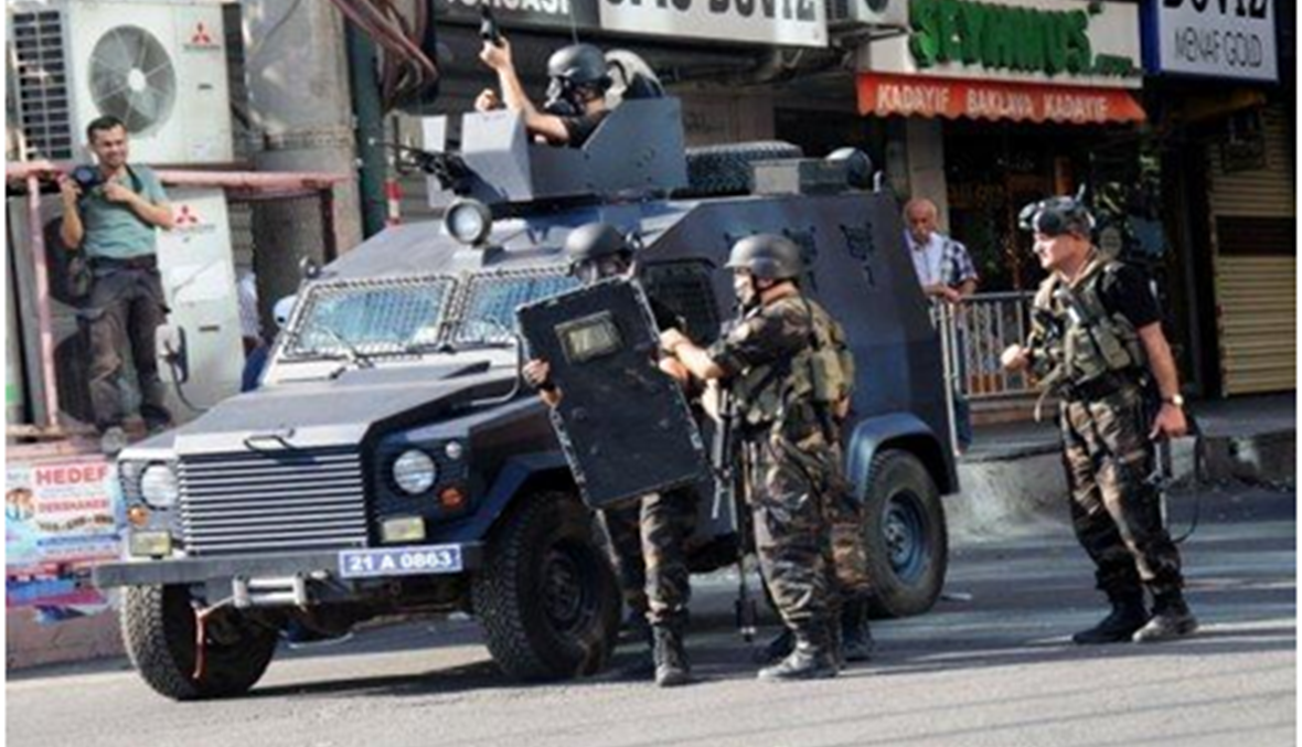 الشرطة التركية تشن حملة اعتقالات تستهدف خصوم إردوغان