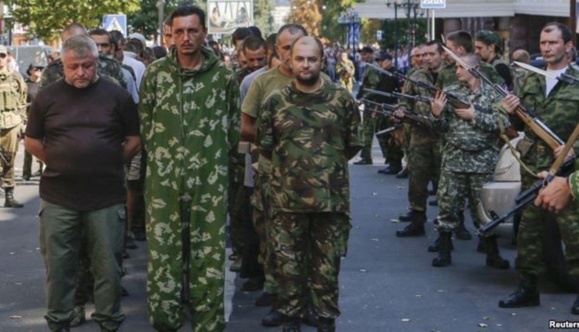 تحقيق يثبت لجوء القوّات الأوكرانية والإنفصاليين إلى التعذيب الوحشي
