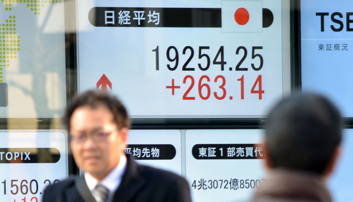 الأسهم اليابانية تتراجع بفعل مبيعات لجني الأرباح