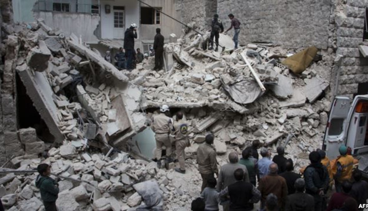"المرصد": إرتفاع حصيلة القتلى في القصف الجوي من قوات النظام على حلب الى 71 شخصاً